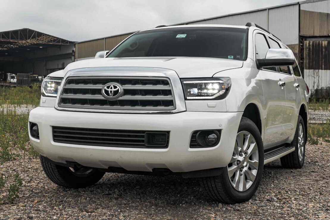 Toyota sequoia led headlights discount